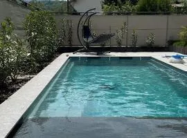 Villa Lézard - Magnifique vue lac avec sauna et piscine