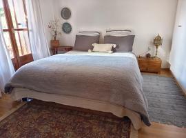 The house on the road of Love, khách sạn ở Vitina