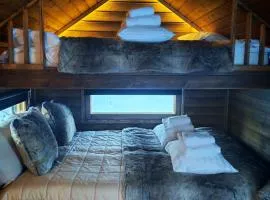 Arctic circle cabin 3