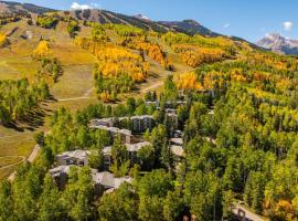 Top of the Village, hotelli kohteessa Snowmass Village