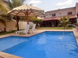 Casa de praia com piscina pra temporada em nova almeida - Fundão ES, hotel a Serra