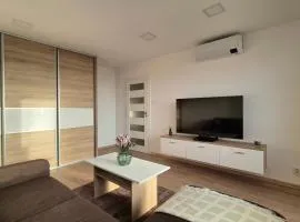 Skyview Studio Apartment, Košice City center