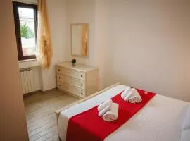 MOLO 24 LUXURY APARTMENT - with FREE Parking just 5 minutes walk from historic center