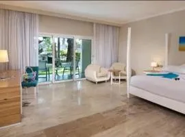 Modern Beach Studio next to the beach