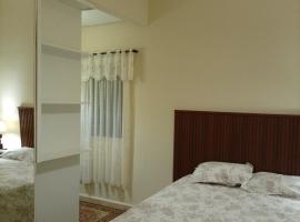Quarto Suite & Cozinha, hotel v mestu Piraju