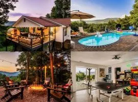 Heated Pool Open! Mountain Views! HotTub! Sauna! Arcade