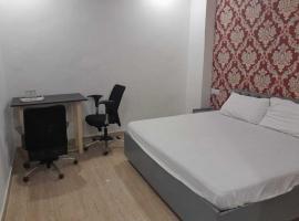 Hotel O Shubkamna, hotel i Meerut