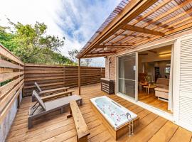 Private Sauna Villa 星月夜, hotel u gradu 'Sesoko'