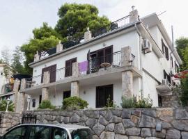 Mali Losinj Apartment 2, hotel para golfe em Mali Lo&scaron;inj