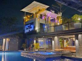 Jalajala में, होटल Bay Front Resort in Rizal - Villa 2