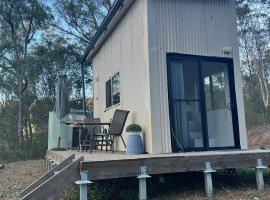 Mulla Villa Tiny Home, hotel em Wollombi