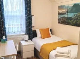 Cosy Single Room near Heathrow Airport