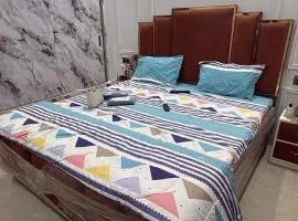 Sunny Enclave 3BHK Stay