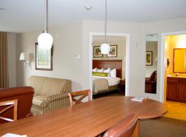 Candlewood Victoria by IHG, хотел в Виктория