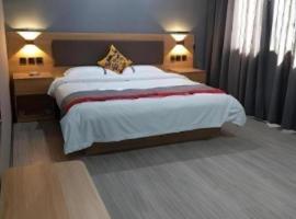 Jun Hotel Henan Sanmenxia Dennis Plaza, hotel v destinácii Sanmenxia