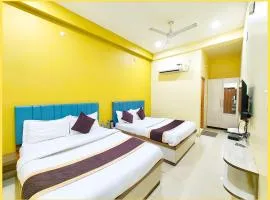 Hotel Deshvara Medhya- Grand Premium Inn Near Vishwanath Temple - Free Wifi & Parking Facilities- Fully Air Conditioning Rooms- Best Hotel