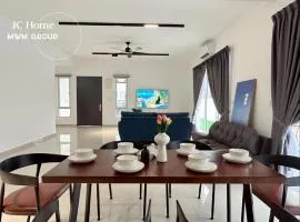 Kluang Gunung Lambak View 4-Bedroom Family Suite