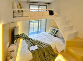 Horiz By SanLiving - 2BR - Near PIK Avenue Mall, hotel di Jakarta