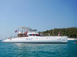Serenity Yachting, hotel a Na Jomtien