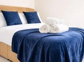 Newmarket - Suffolk Flat with Garden EV