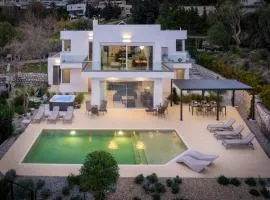 Vista by Del Sol Villa