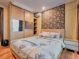 2 BR Elegant Apartment - 5 Minutes Walk from Braga