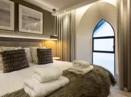Arran Shores Luxury Shorefront Apartment 3