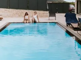 Luxury Private Villa with Pool & Hot tub- Perfect For Families and Friends