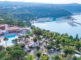 Glamping Sistiani