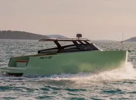 Condor Yachting Boat Rentals