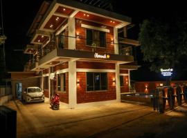 6 BHK Villa Revansh Glitz Near Alibaug Beach, hotel i Mān