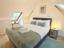 Central Oxford 4-Bedroom near Station with Parking