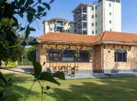 Valley Bloom Hotel Kyanja – hotel w mieście Kampala