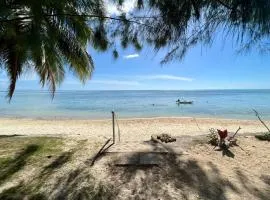 Fare Tokatea - Charming Studio w Excl Beach Access