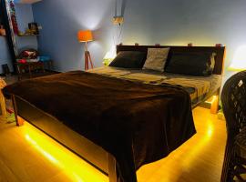 Ahluwalias Farmstay, hotel Mandlā városában