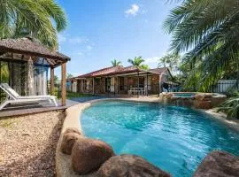 Serene Stay on Stafford w Pool & Alfresco-Sleeps7