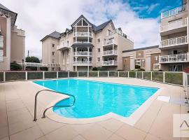 Le Prieuré, хотел в Динард