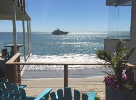 Malibu Private Beach Apartments โรงแรมในมาลิบู