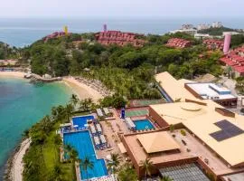 Las Brisas Huatulco-All Inclusive