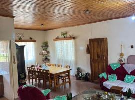Kwetu Homestay Spacious 4BR Home, hotel din Moshi