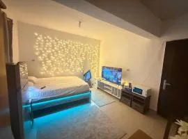 Fully Furnished Studio with roof 3rd floor - استوديو مفروش فرش كامل
