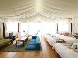 Viesnīca halfGlamping星音 B pilsētā Nakidzina