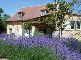 Le Domaine Du Tilleul - La grange, Hotel in Saint-Chamassy