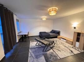 Hotelikum zentreal Bequem, Hotel in Heilbronn