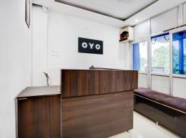 Pratāpgarh में, होटल SPOT ON Raghav Inn