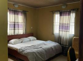 Yakus hotel、Ottaのホテル