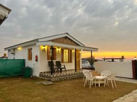 Saanjh Cottages, hotel Bírben