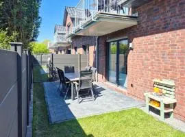 Traumhafte FeWo mit Garten und Sauna an der Küste