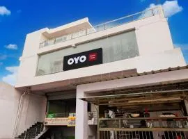 SPOT ON THE ONYX HOTEL