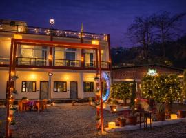 Forest Nest Farm Stay, Hotel in Rājpur